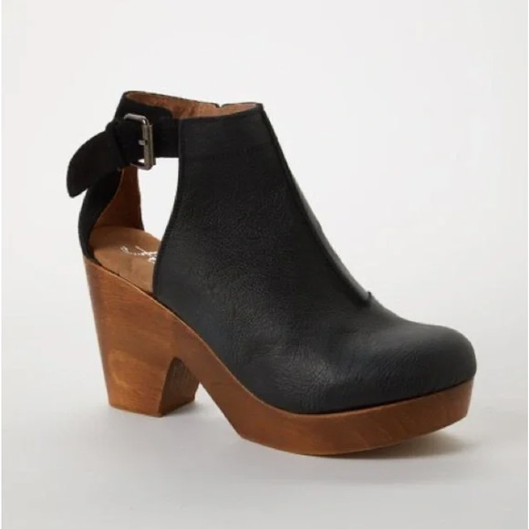 Free People Shoes - Free People Amber Orchard Clog Leather Boot 40 NEW